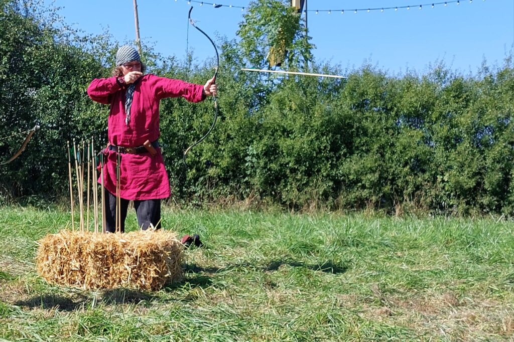 Butscheburger Mittelalterfest Bogenschießen